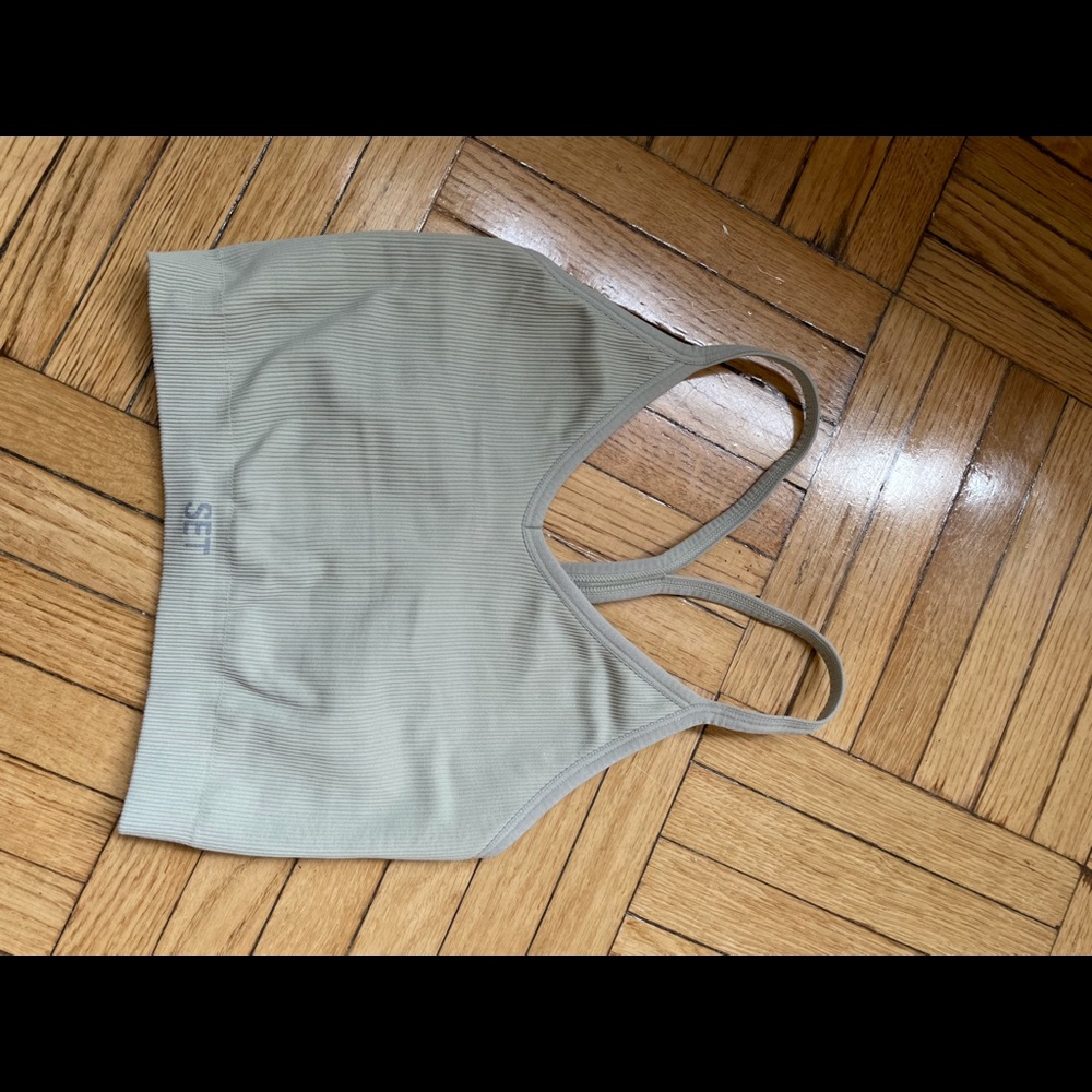 SET ACTIVE sculptflex ribbed v